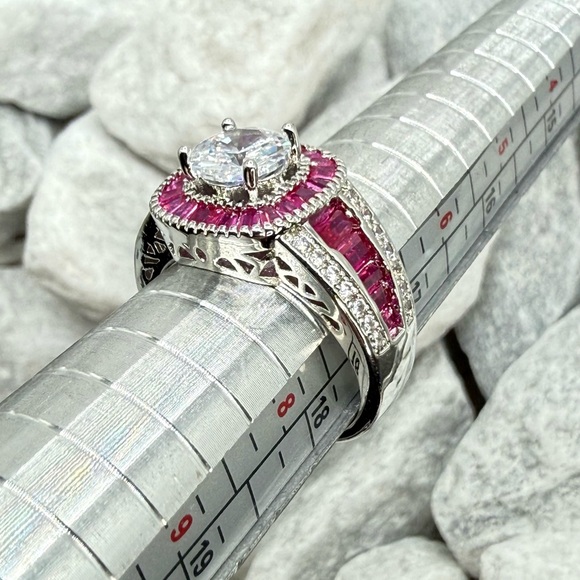 Lab Created Ruby Halo Ring 2.6 CT CZ Silver Tone Over Copper Sz 7.25 - Picture 16 of 17